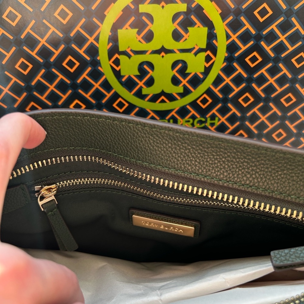 Tory Burch Blake Swingpack Crossbody Bag Basil Gold Green - Picture 7 of 9